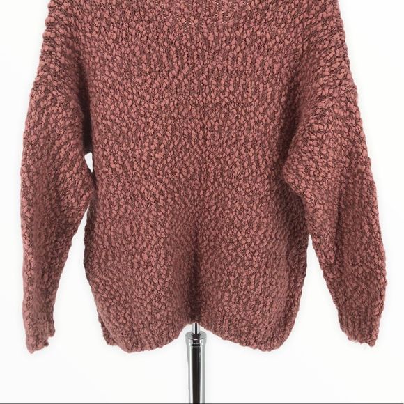 Altar’d State Mauve Eyelash Fuzzy Sweater Long Sleeve Soft V-Neck size S/M - Picture 9 of 15